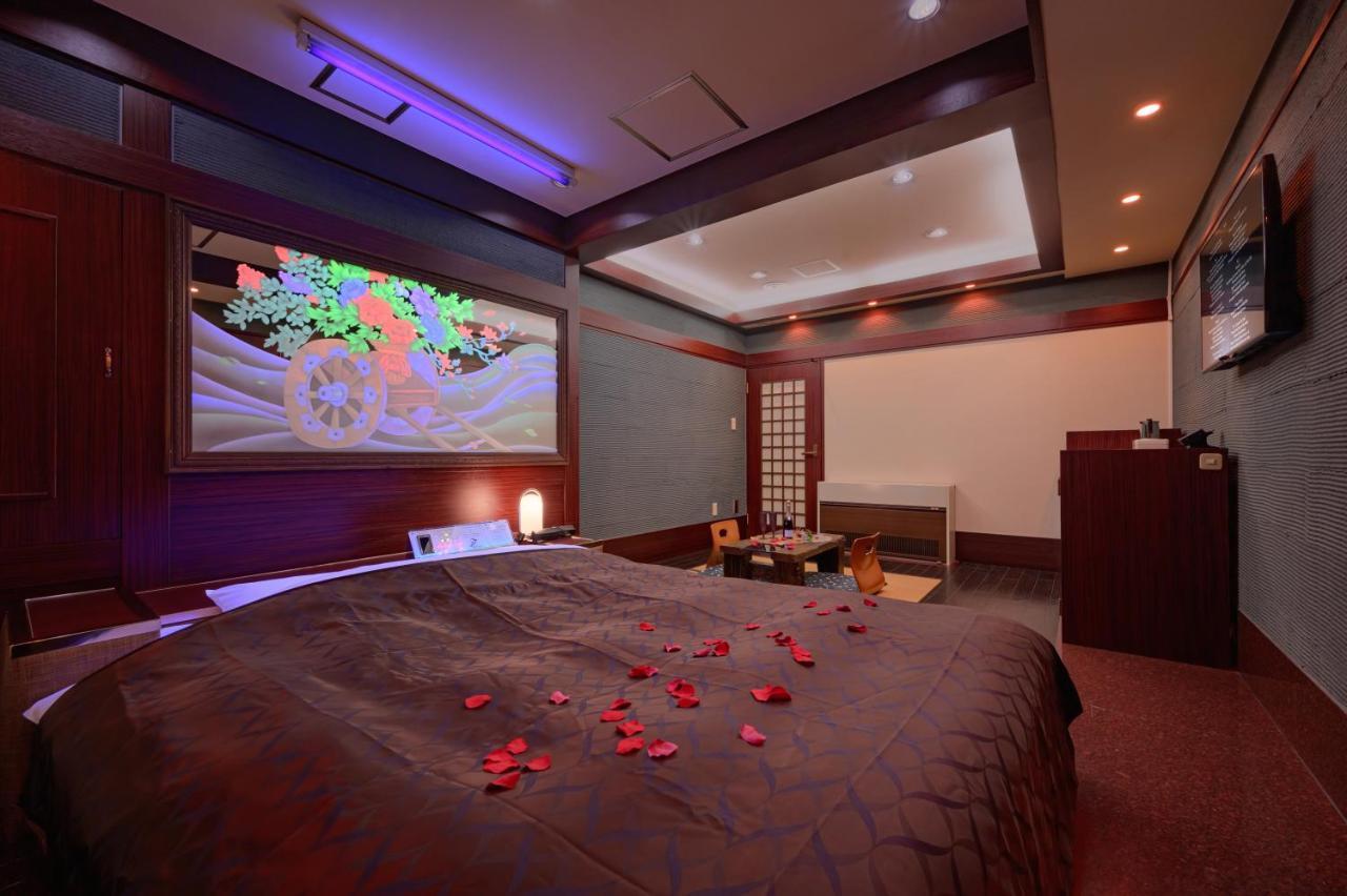 Hotel Metro (Adults Only) Yokohama  Exterior photo